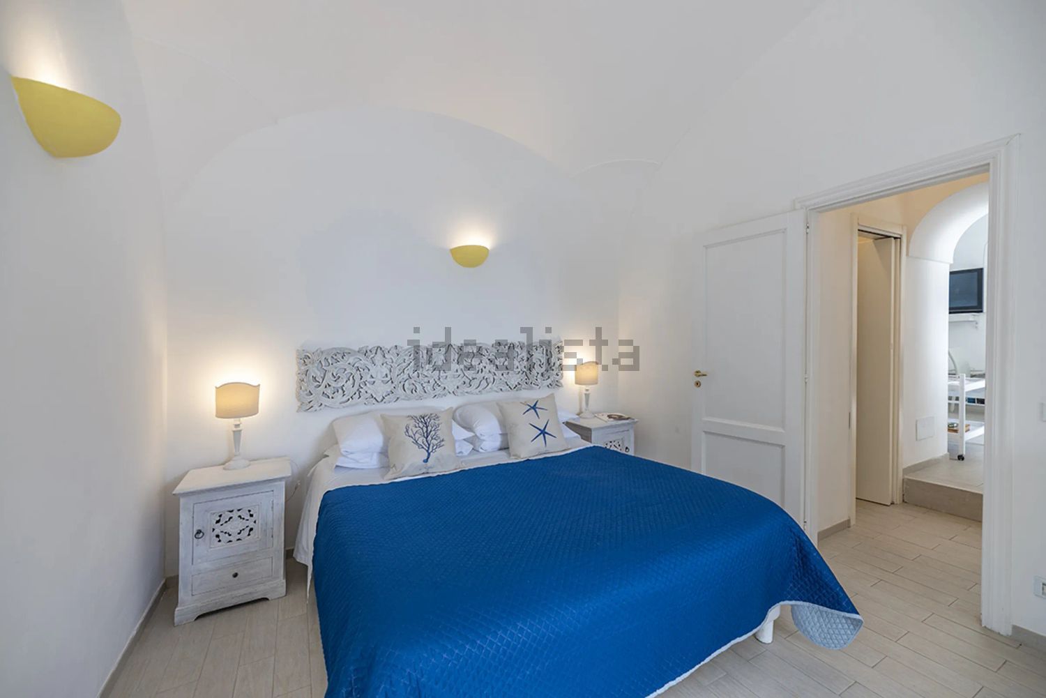 appartamento in vendita a Capri in zona Marina Piccola