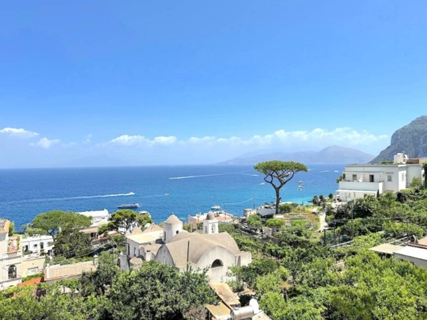 appartamento in vendita a Capri