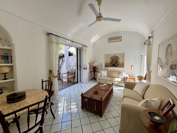 casa indipendente in vendita a Capri