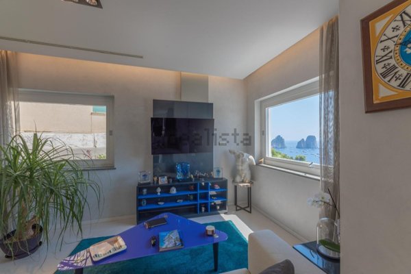 appartamento in vendita a Capri in zona Marina Piccola