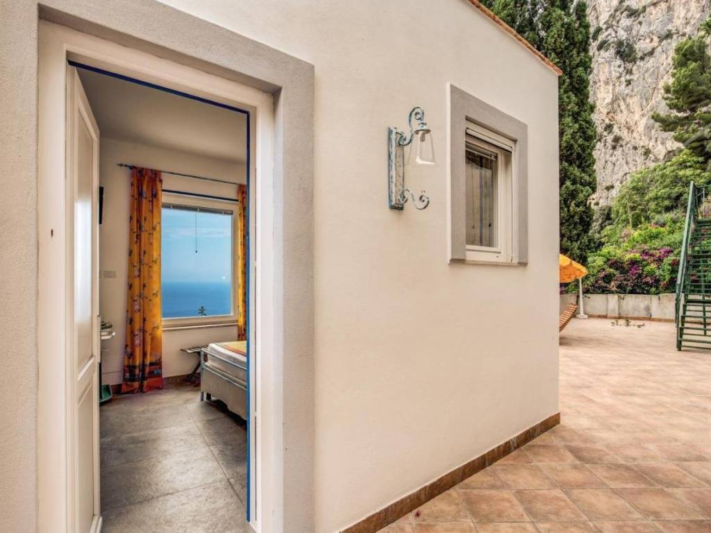 casa indipendente in vendita a Capri in zona Marina Piccola