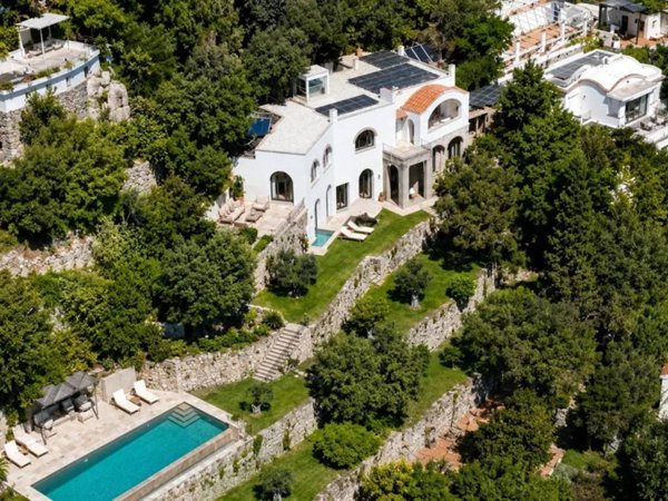 casa indipendente in vendita a Capri in zona Marina Piccola