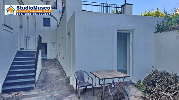 appartamento in vendita a Capri in zona Marina Grande