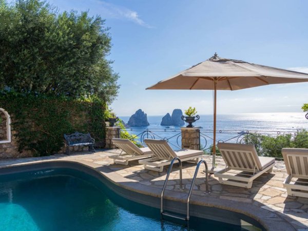 casa indipendente in vendita a Capri in zona Marina Piccola