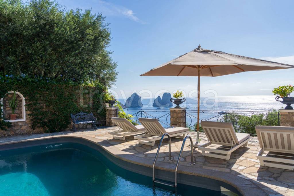 casa indipendente in vendita a Capri in zona Marina Piccola