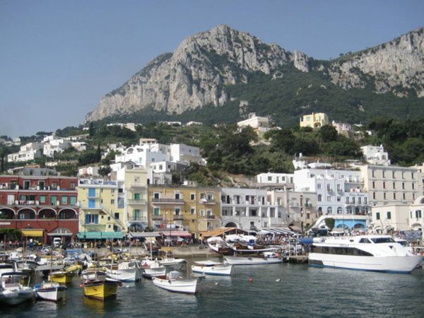 appartamento in vendita a Capri in zona Marina Grande