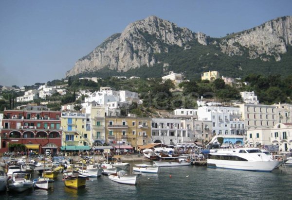 appartamento in vendita a Capri in zona Marina Grande