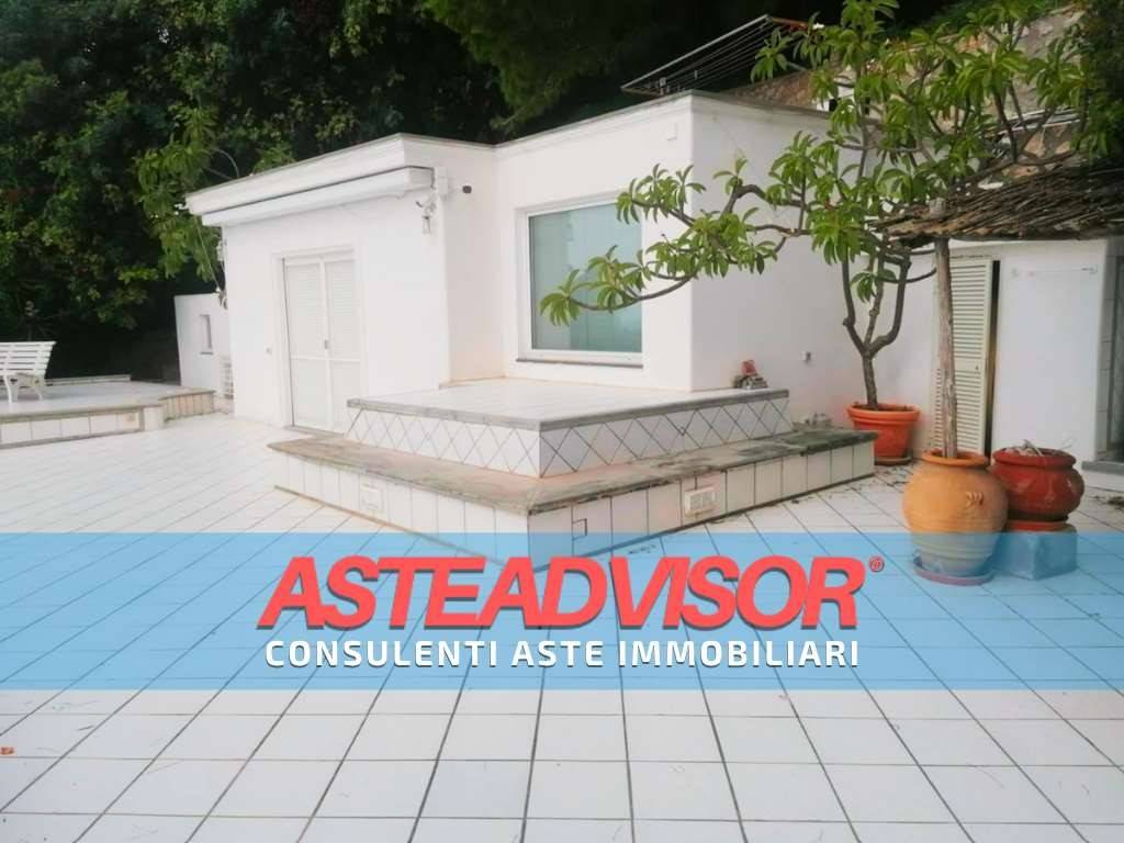 casa indipendente in vendita a Capri