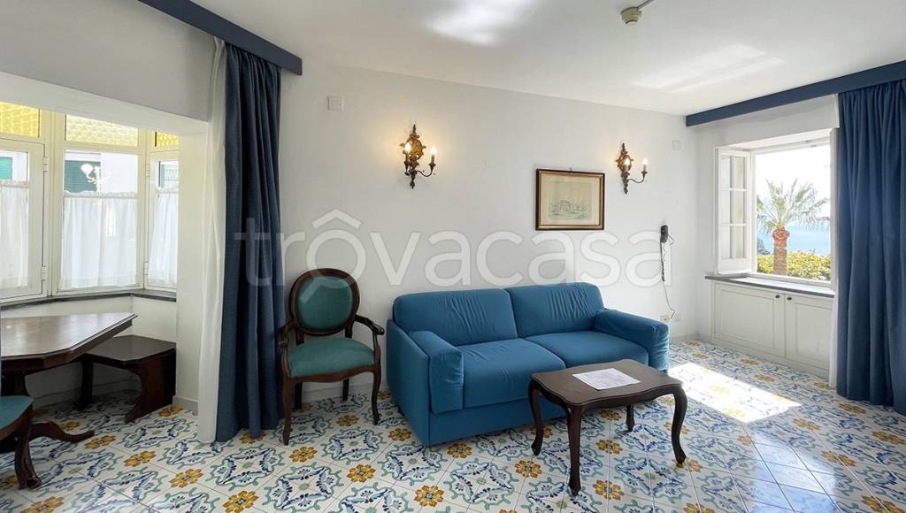 multiproprieta in vendita a Capri in zona Marina Grande