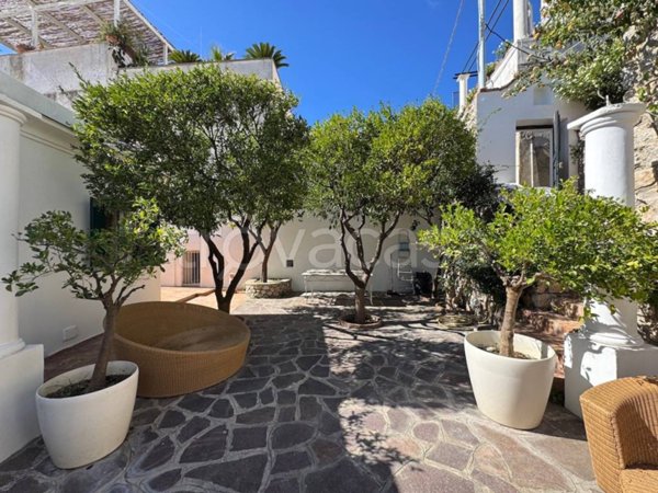casa indipendente in vendita a Capri