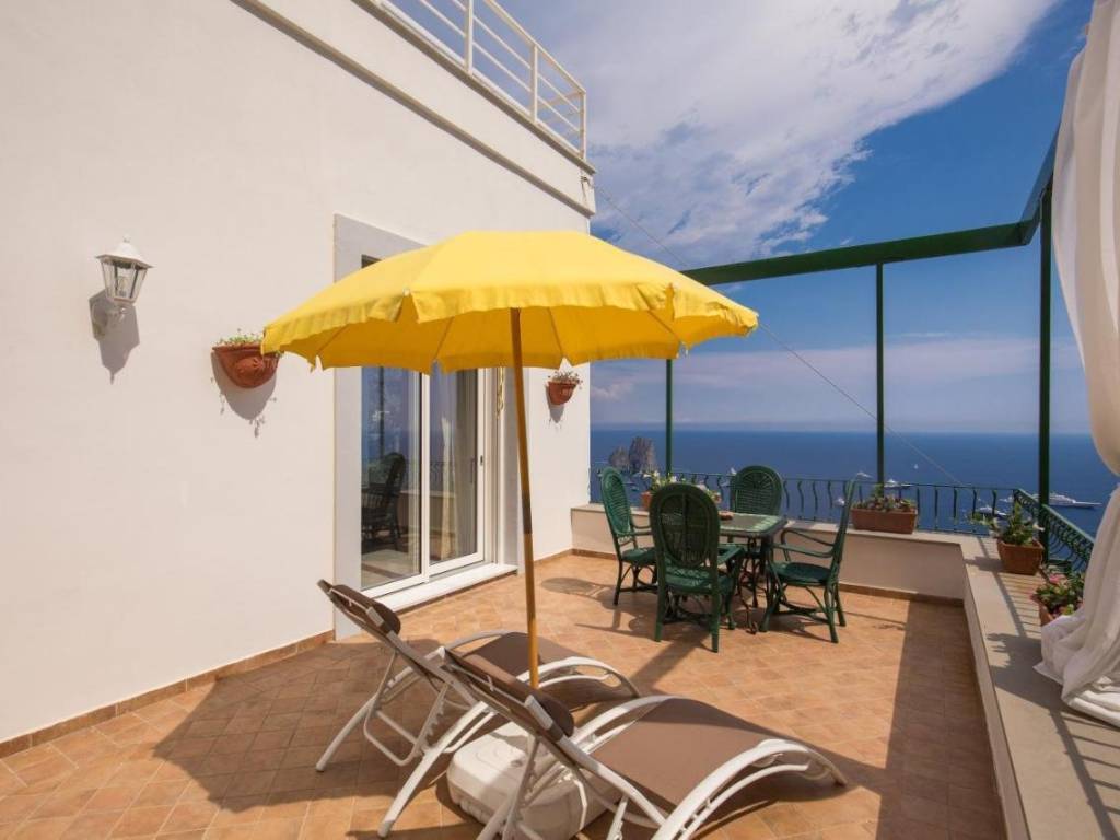 casa indipendente in vendita a Capri in zona Marina Piccola