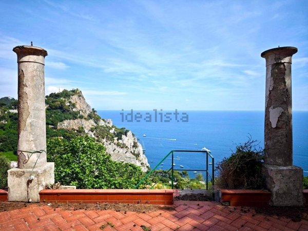 casa indipendente in vendita a Capri in zona Marina Piccola