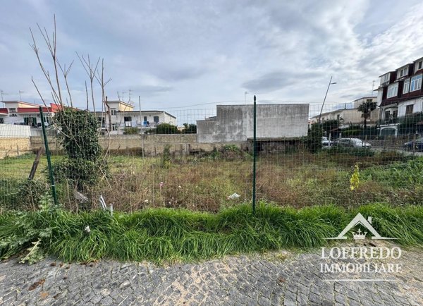 terreno edificabile in vendita a Cardito