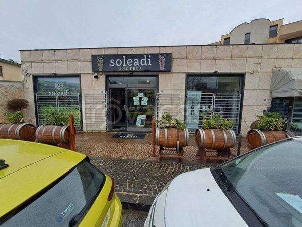 negozio in vendita a Cardito