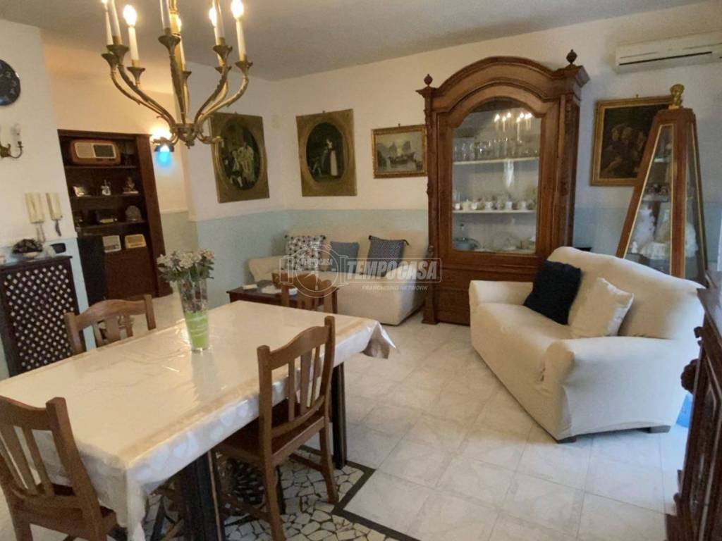 appartamento in vendita a Casalnuovo di Napoli