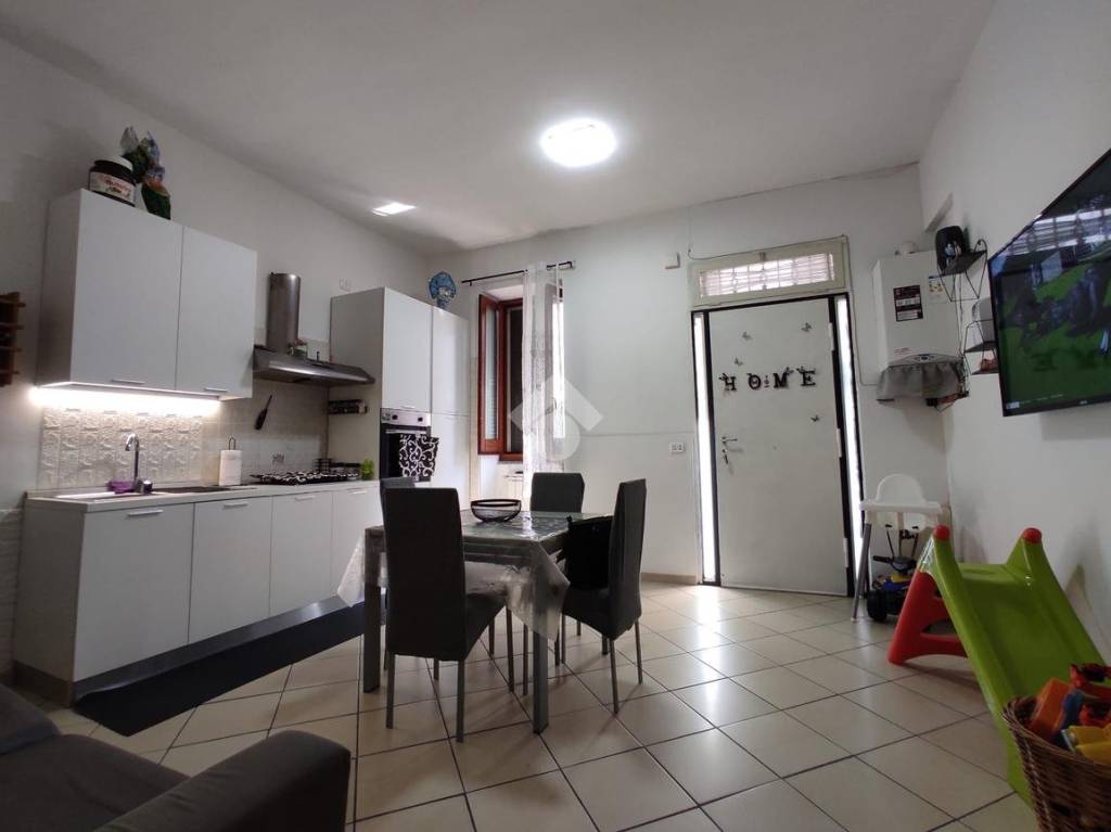 appartamento in vendita a Casalnuovo di Napoli