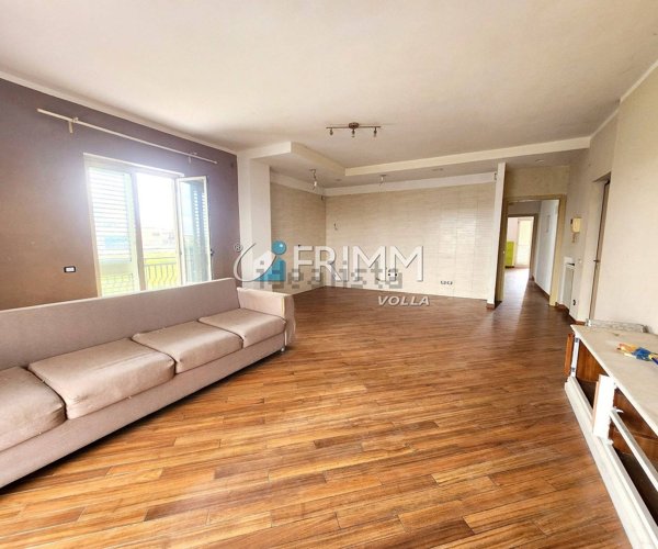appartamento in vendita a Casalnuovo di Napoli in zona Casarea