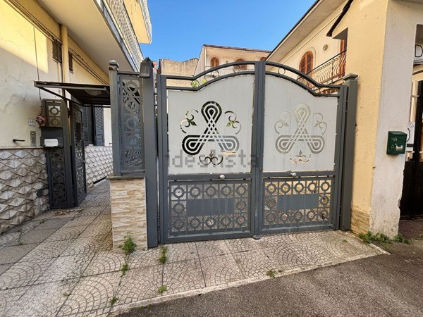 casa indipendente in vendita a Casalnuovo di Napoli