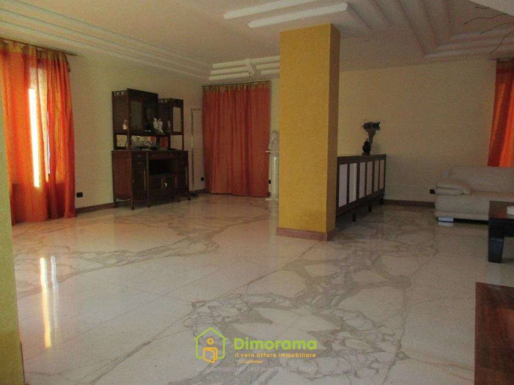 casa indipendente in vendita a Casalnuovo di Napoli