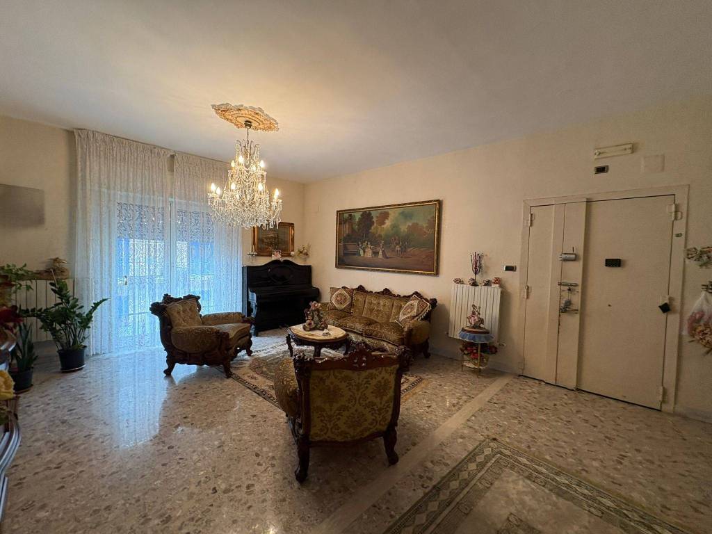 appartamento in vendita a Casalnuovo di Napoli