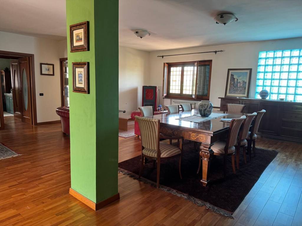 casa indipendente in vendita a Casalnuovo di Napoli