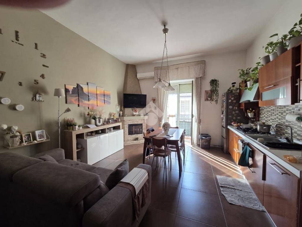 appartamento in vendita a Casalnuovo di Napoli