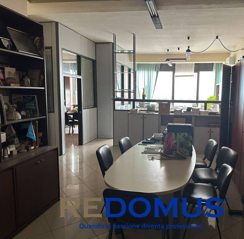 ufficio in vendita a Casalnuovo di Napoli