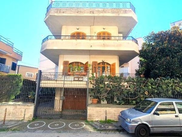 casa indipendente in vendita a Casalnuovo di Napoli