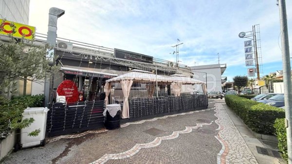negozio in vendita a Casalnuovo di Napoli