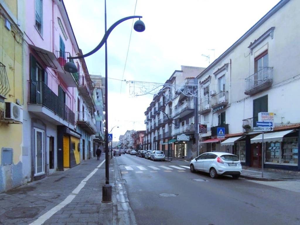 negozio in vendita a Casalnuovo di Napoli