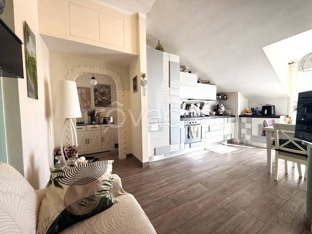 appartamento in vendita a Casalnuovo di Napoli