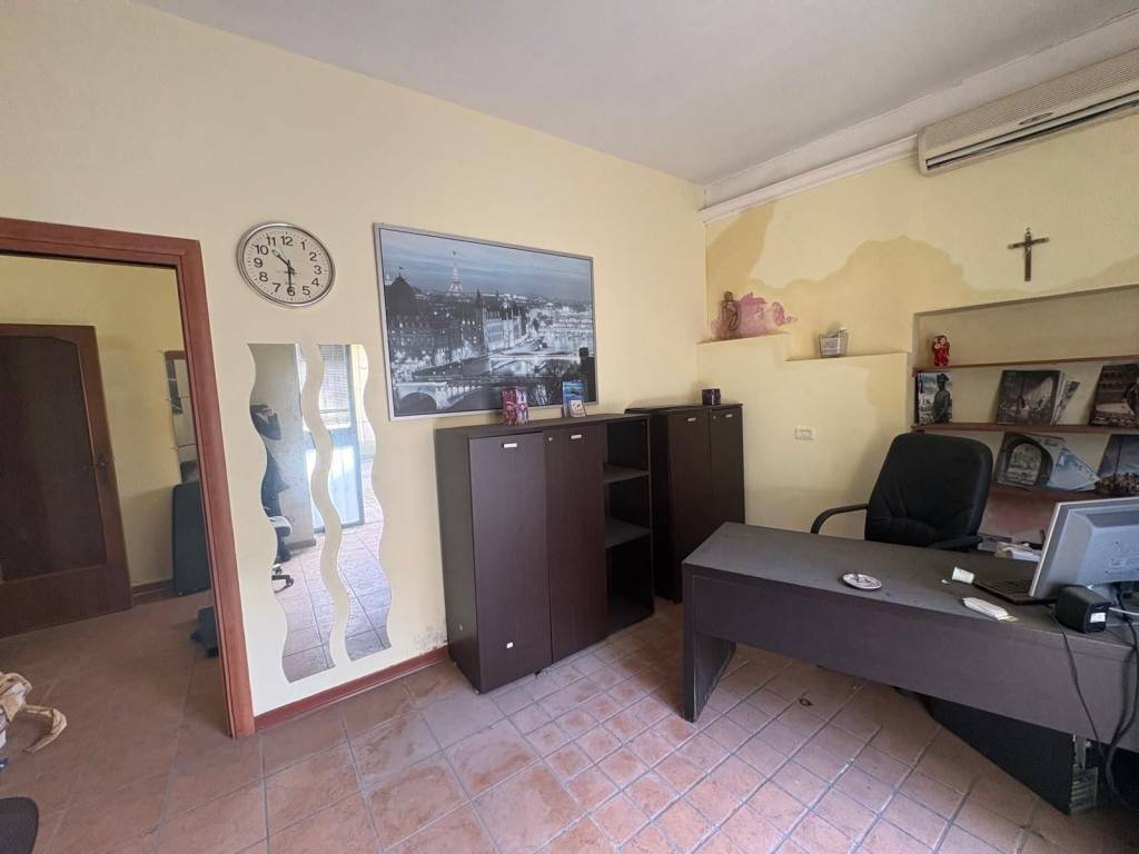 ufficio in vendita a Casalnuovo di Napoli