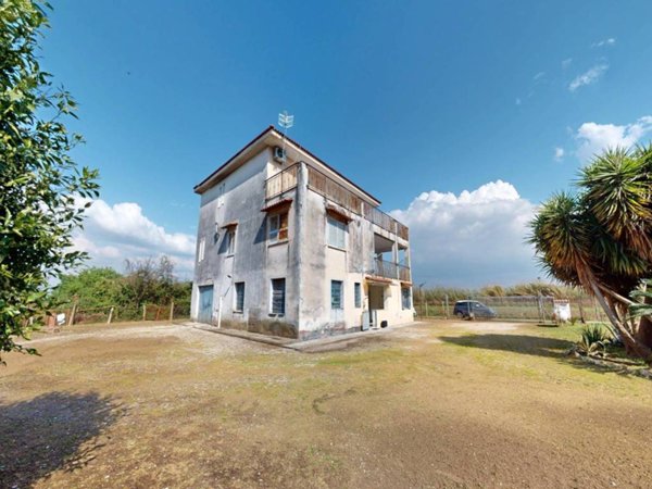 casa indipendente in vendita a Casalnuovo di Napoli