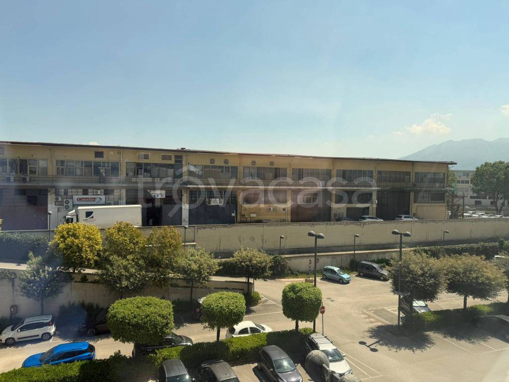 ufficio in vendita a Casalnuovo di Napoli