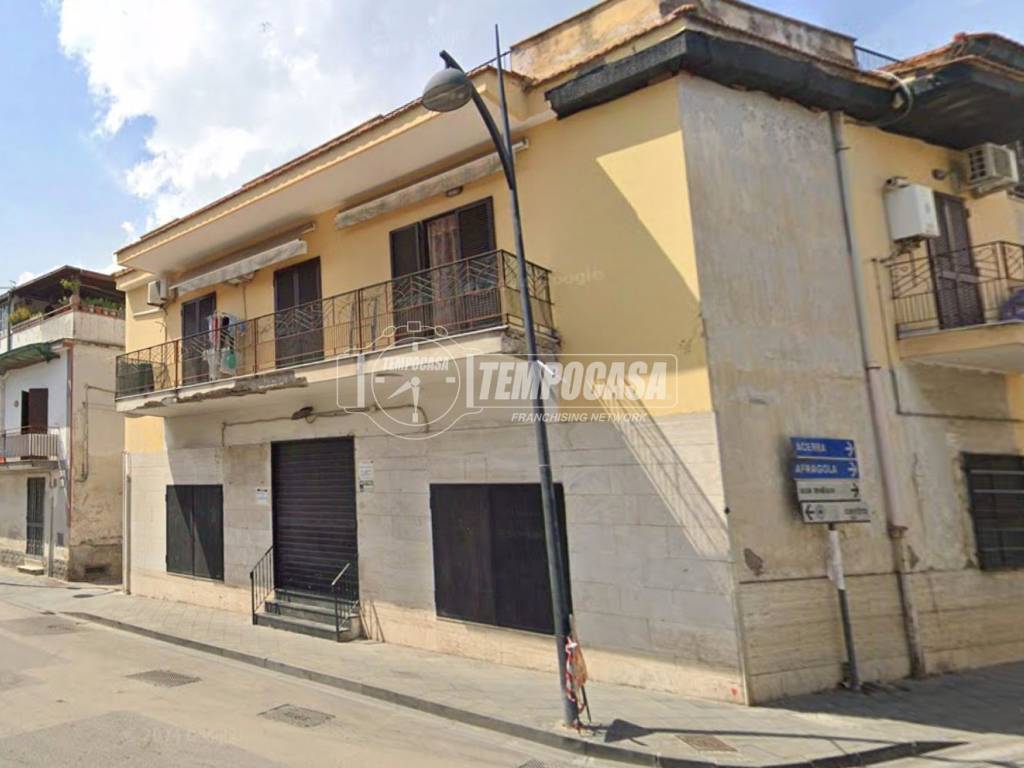 negozio in vendita a Casalnuovo di Napoli