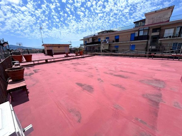 appartamento in vendita a Casalnuovo di Napoli