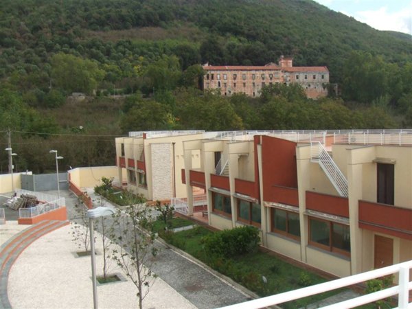 casa indipendente in vendita a Casamarciano