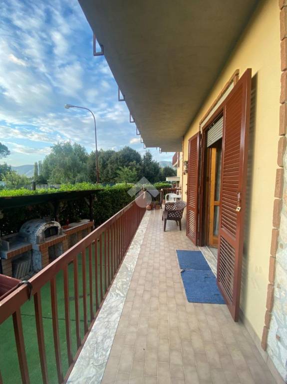 casa indipendente in vendita a Casamarciano