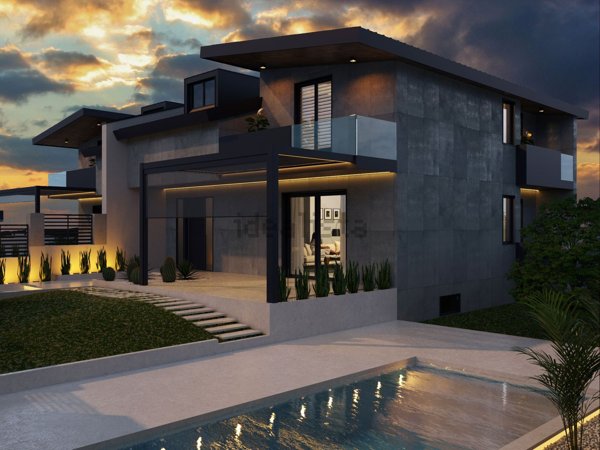 casa indipendente in vendita a Casamarciano