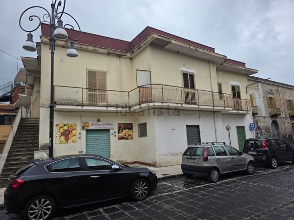 casa indipendente in vendita a Casamarciano