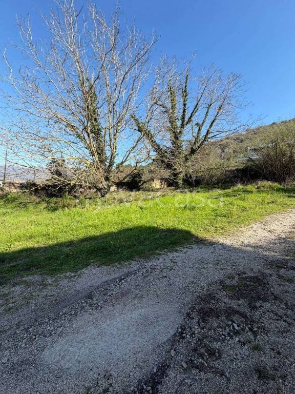 casa indipendente in vendita a Casamarciano