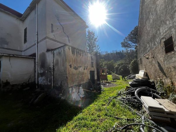 casa indipendente in vendita a Casamarciano