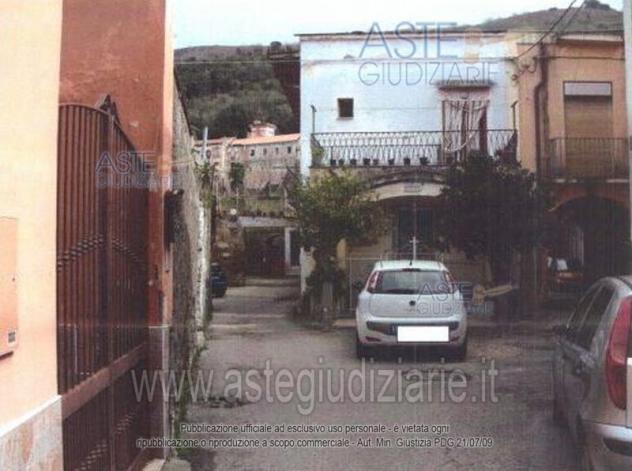 casa indipendente in vendita a Casamarciano