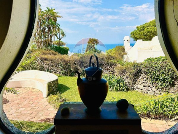 casa indipendente in vendita a Casamicciola Terme