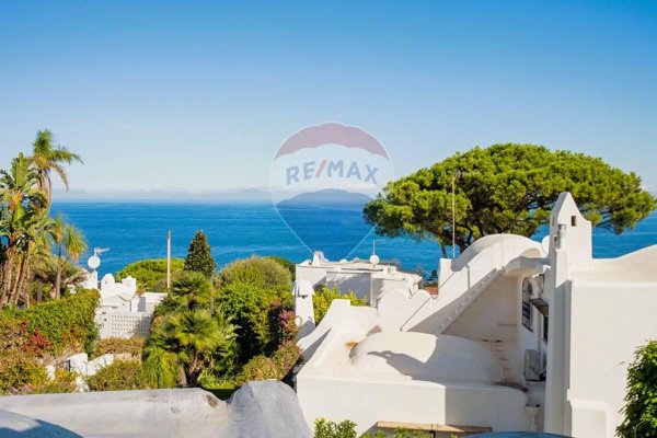 casa indipendente in vendita a Casamicciola Terme