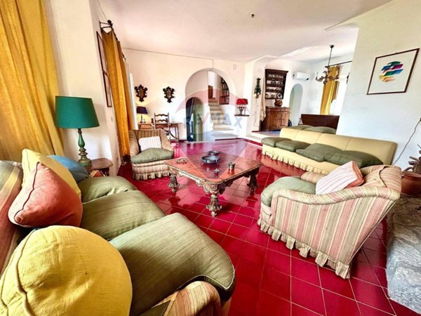 casa indipendente in vendita a Casamicciola Terme