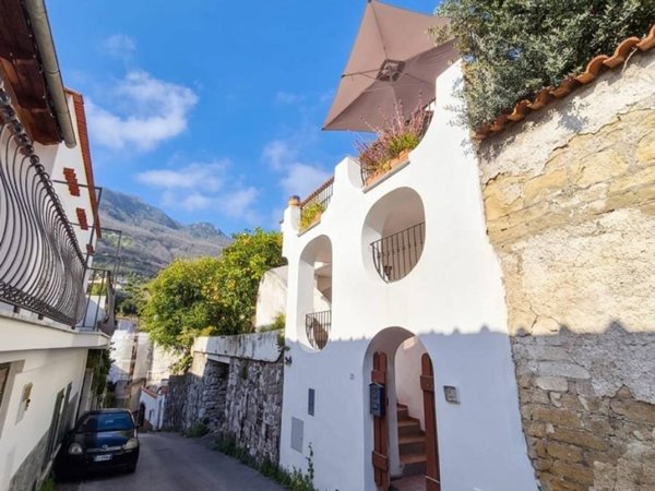 casa indipendente in vendita a Casamicciola Terme