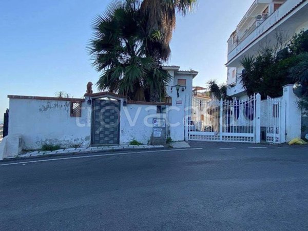 casa indipendente in vendita a Casamicciola Terme