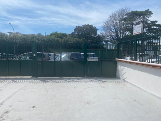 negozio in vendita a Casandrino