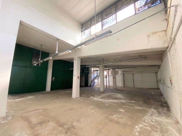 capannone in vendita a Casandrino